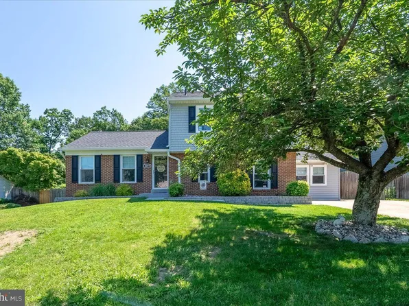6019 Bitternut Dr, Alexandria, VA 22310