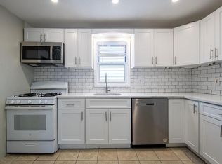 623 4th St APT 2, Troy, NY 12180