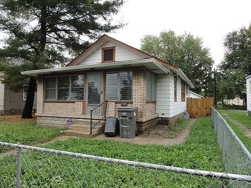 1st image of 1727 Winfield Ave