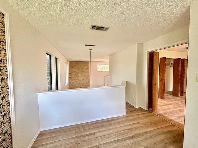 2 bed, 1821 sqft, $1,950 — Photo 2