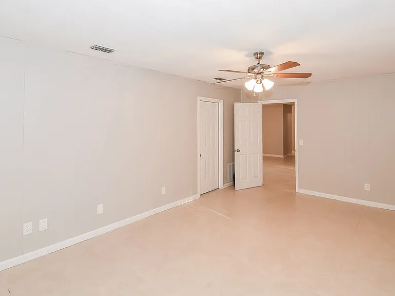2532 White Horse Rd W — Photo 4
