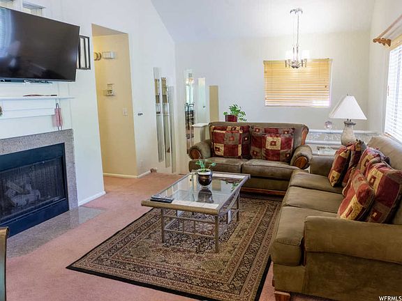 3rd image of 5457 S Spinnaker Row