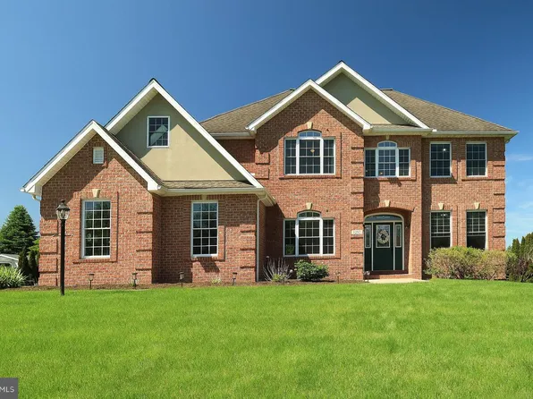 1252 Barnstable Ln, State College, PA 16803