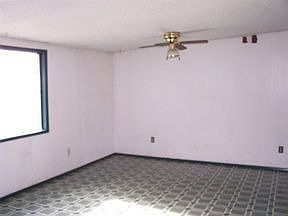 1st image of 1528 W Bonneville St