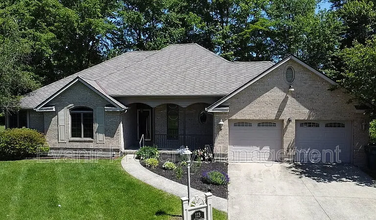 113 Brittany Ln — Photo 1