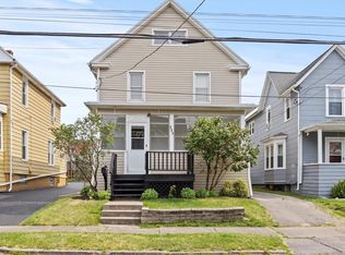 231 W Elm St, East Rochester, NY 14445