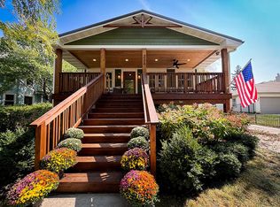233 Hickory St, Frankfort, IL