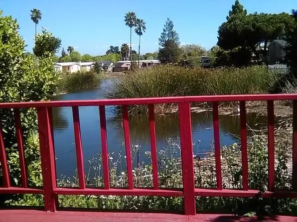 443 Los Encinos St #A, San Jose, CA 95134