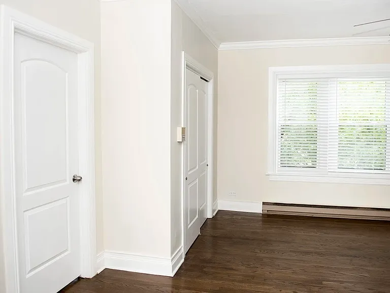 648.5 W Roscoe St #3N — Photo 8