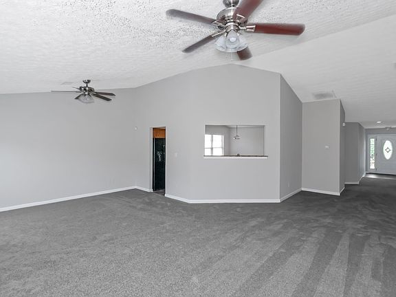 2nd image of 1920 Towne Park Dr
