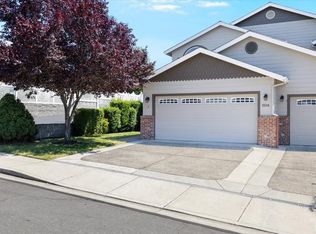 1508 Hollyhock Dr APT A, Medford, OR 97504