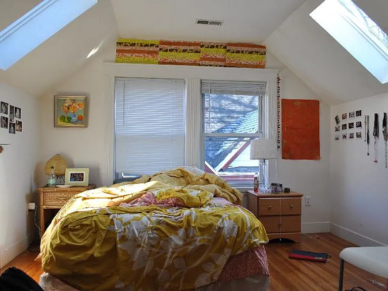 51 Gardner St #2 — Photo 4