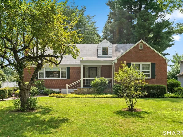 59 Rockledge Drive, West Hartford, CT 06107