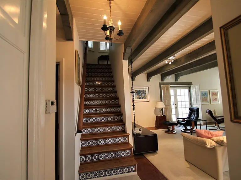 318 San Pasquale Ave NW — Photo 13