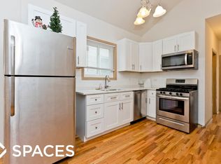 1443 W Walton St #3HLS, Chicago, IL 60642