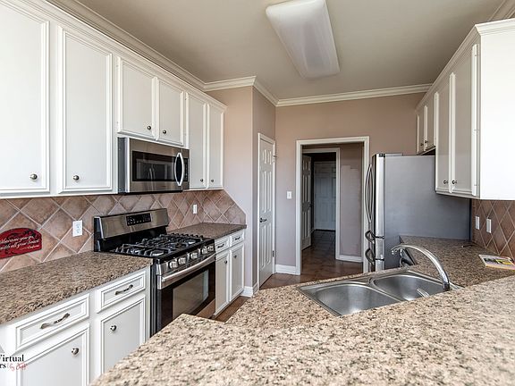 4th image of 5389 Bluebell Dr