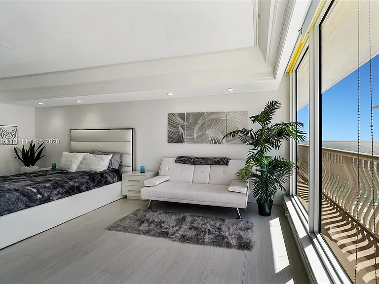 4020 Galt Ocean Dr #1406 — Photo 24