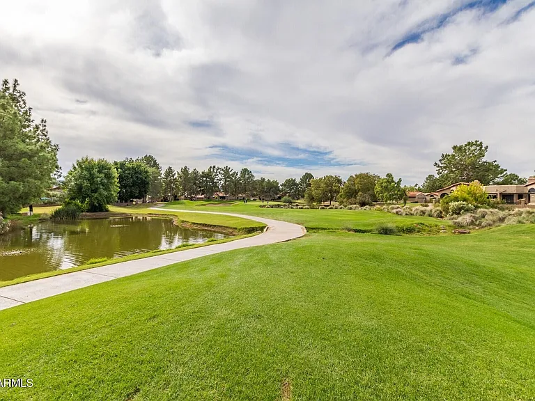 4106 E Sunnyside Dr — Photo 38