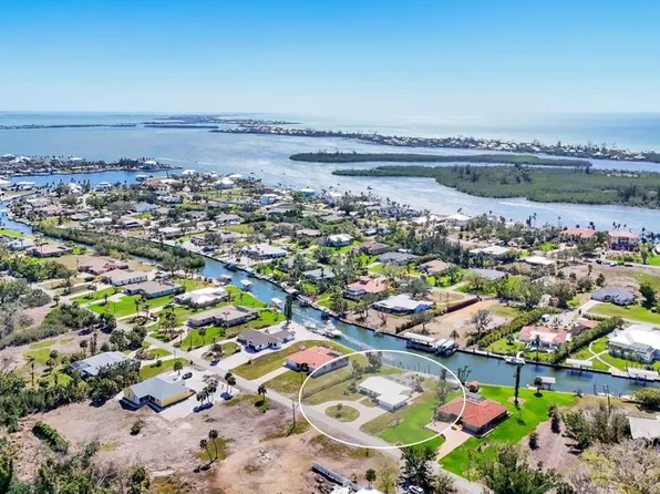 225 Spaniards Rd, Placida, FL 33946