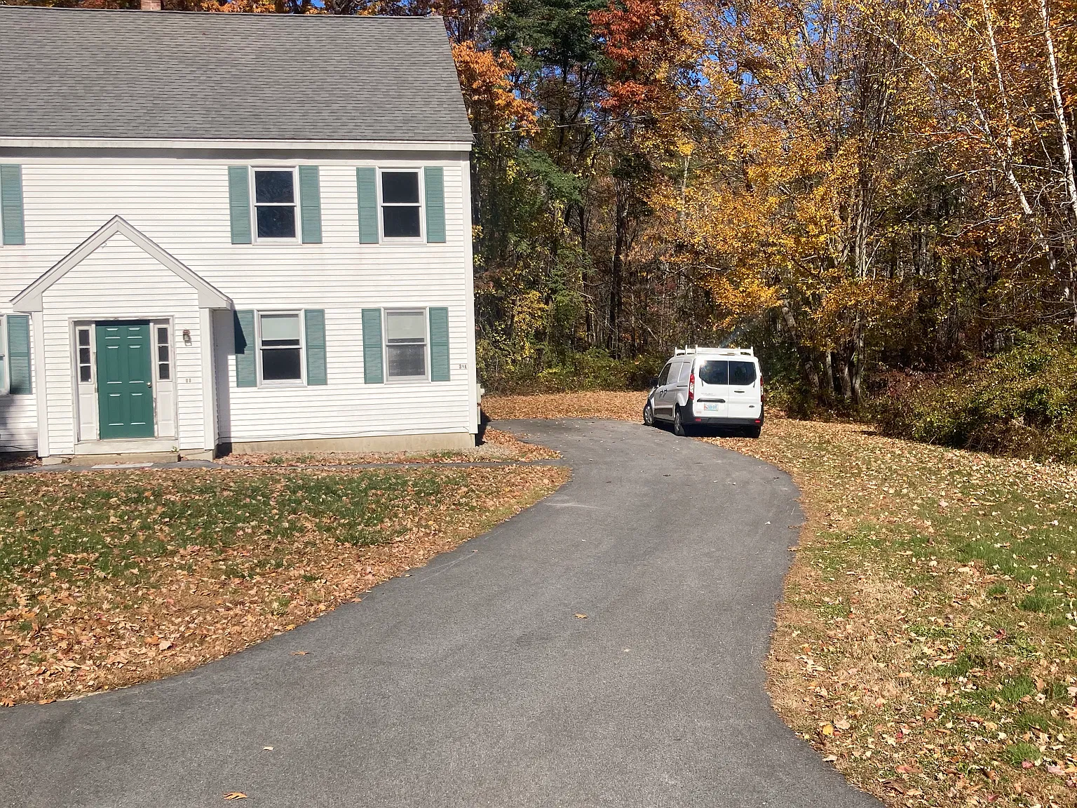 2 bed, 1.5 bath, 1000 sqft, $2,100 — Photo 2