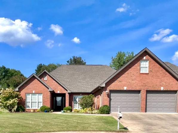 208 Julie Ct, Florence, AL 35630