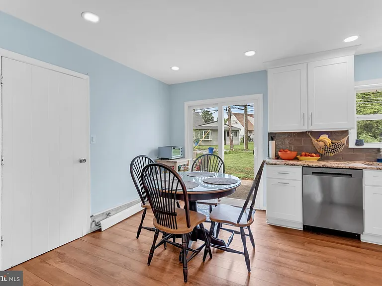 129 Plumbridge Dr — Photo 7