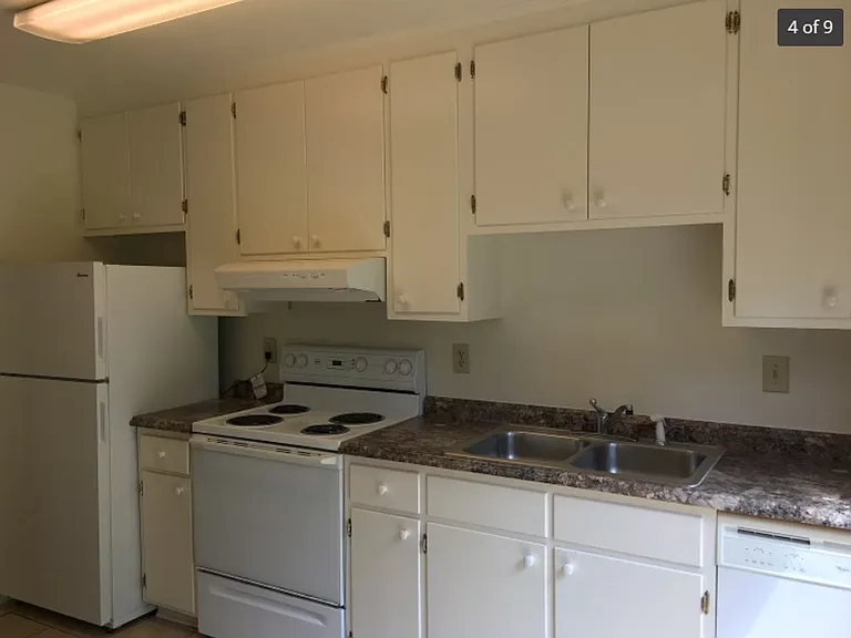 1406B Grace St — Photo 8