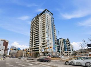 325 S 3rd St SE #809, Calgary, AB T2G 0T9