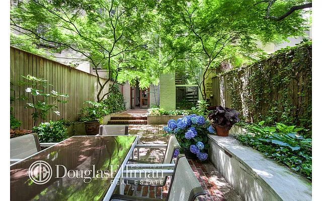 Sold by Douglas Elliman | media 12