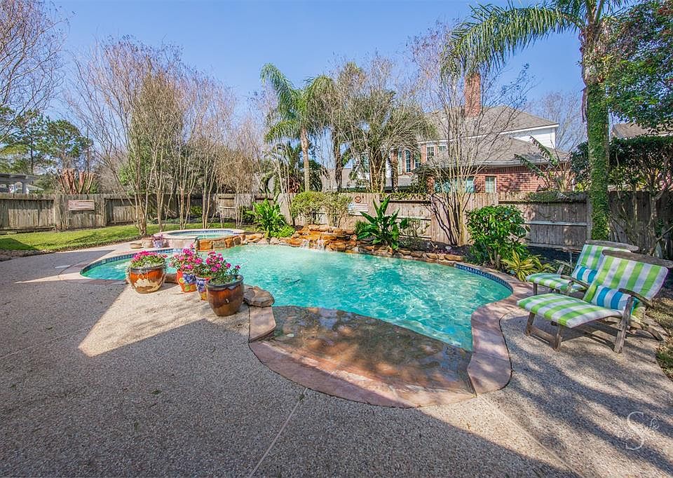 1st image of 22930 Jamie Brook Ln