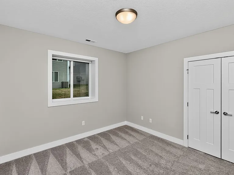 5638 Fernwood Dr — Photo 26