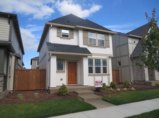 400 SW 203rd Ter, Beaverton, OR 97006