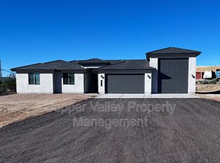 38608 N 18th St, Phoenix, AZ 85086