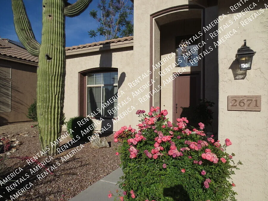 Available 3 Bed Plus Den Pool and Solar — Photo 2