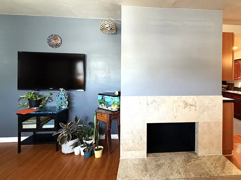 12923 Slack St — Photo 6