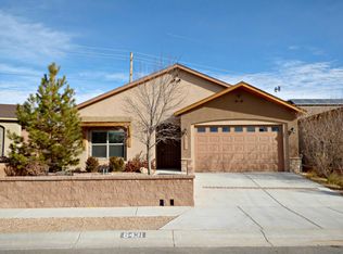6431 Sincho Ave NW, Albuquerque, NM 87114
