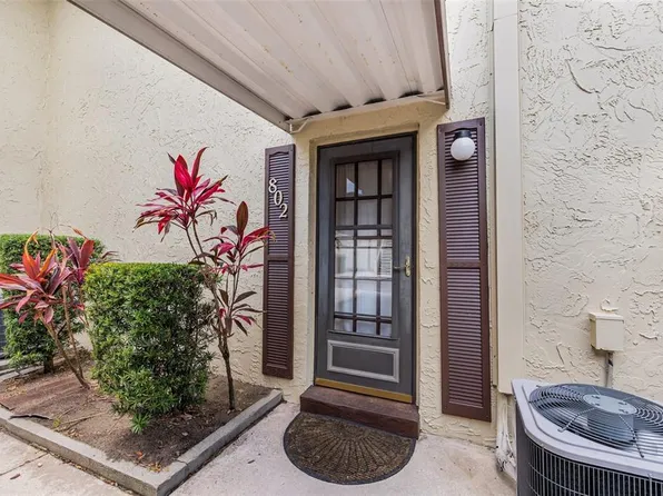 501 E Bay Dr APT 802, Largo, FL 33770