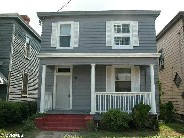 1st image of 1017 Melville St