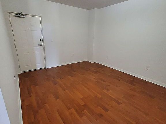 2nd image of 115 SW 42nd Ave APT 503