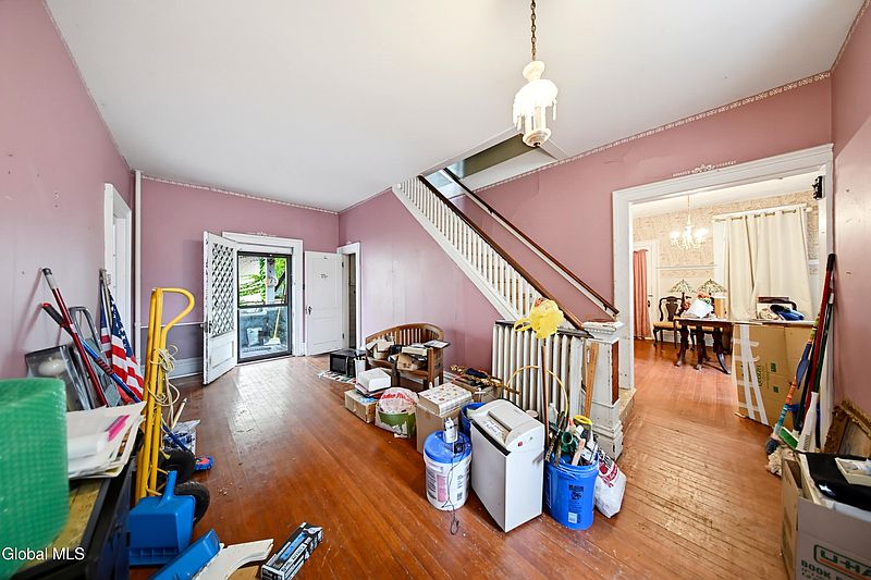3rd image of 16 114th Street