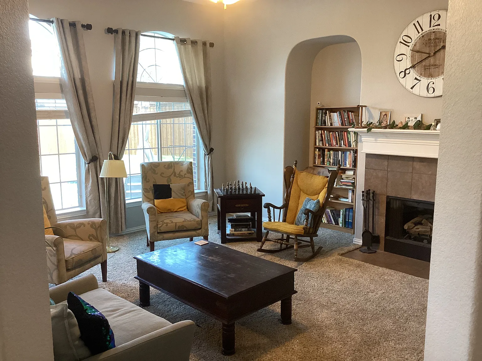 4 bed, 3.5 bath, 3488 sqft, $3,495 — Photo 2