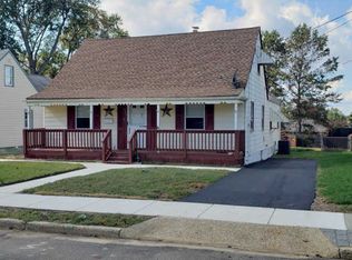 377 Center Ave, Runnemede, NJ 08078