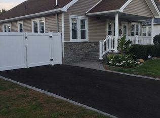 2477 Camp Ave, Bellmore, NY 11710