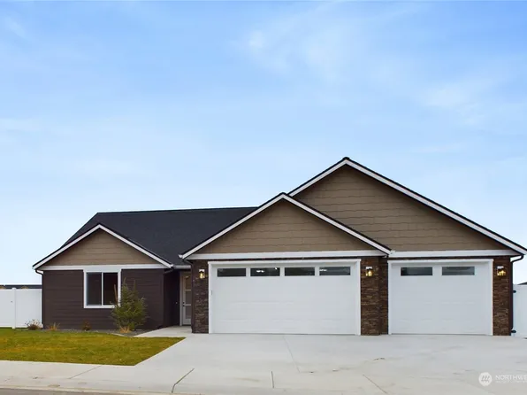 868 NE Tyler Place, East Wenatchee, WA 98802