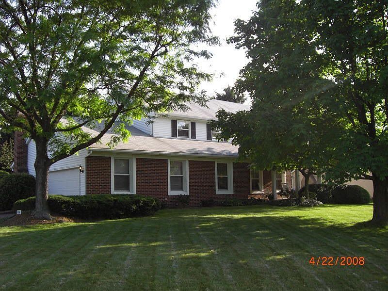 1st image of 10041 Beckford St NW