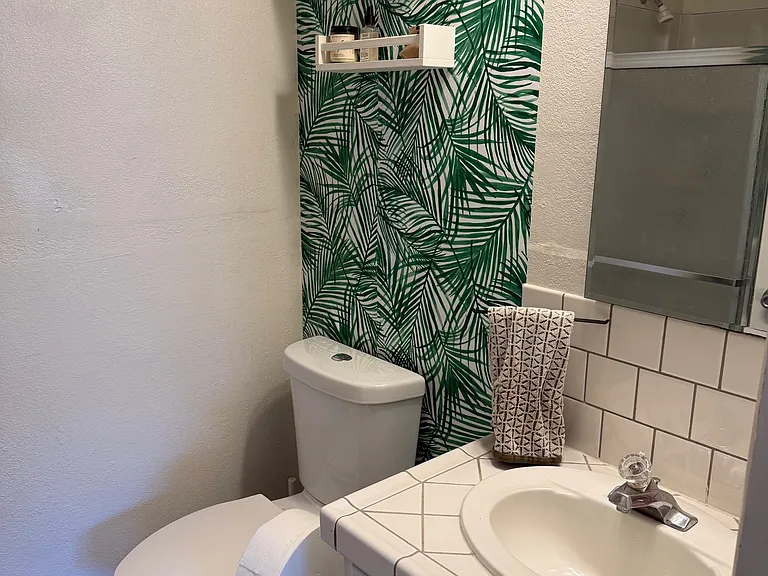 1632 E Linden St #1/2 — Photo 7