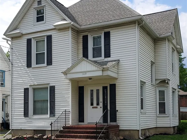 109 Chapel St, Penn Yan, NY 14527