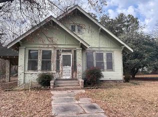 516 Park St, Lonoke, AR 72086