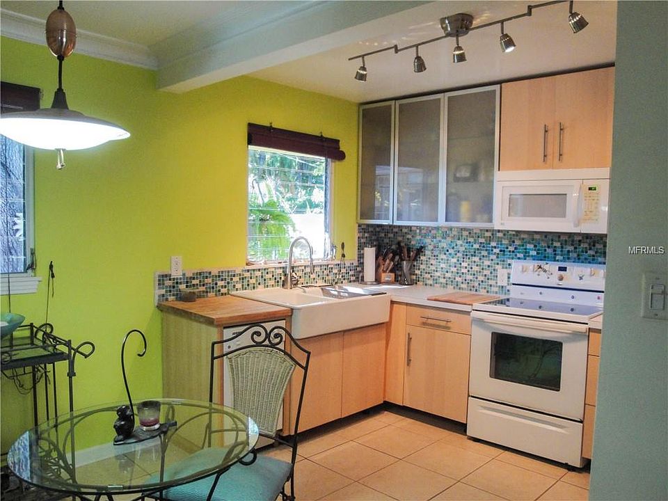 2nd image of 2478 W Paulstan Ct