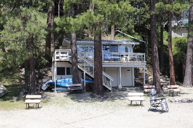 1st image of 13611 N Peninsula Dr
